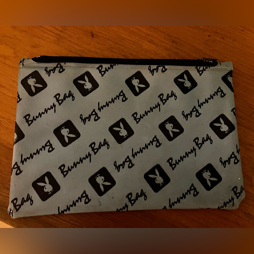 Small Playboy Zipper Top “Bunny Bag”